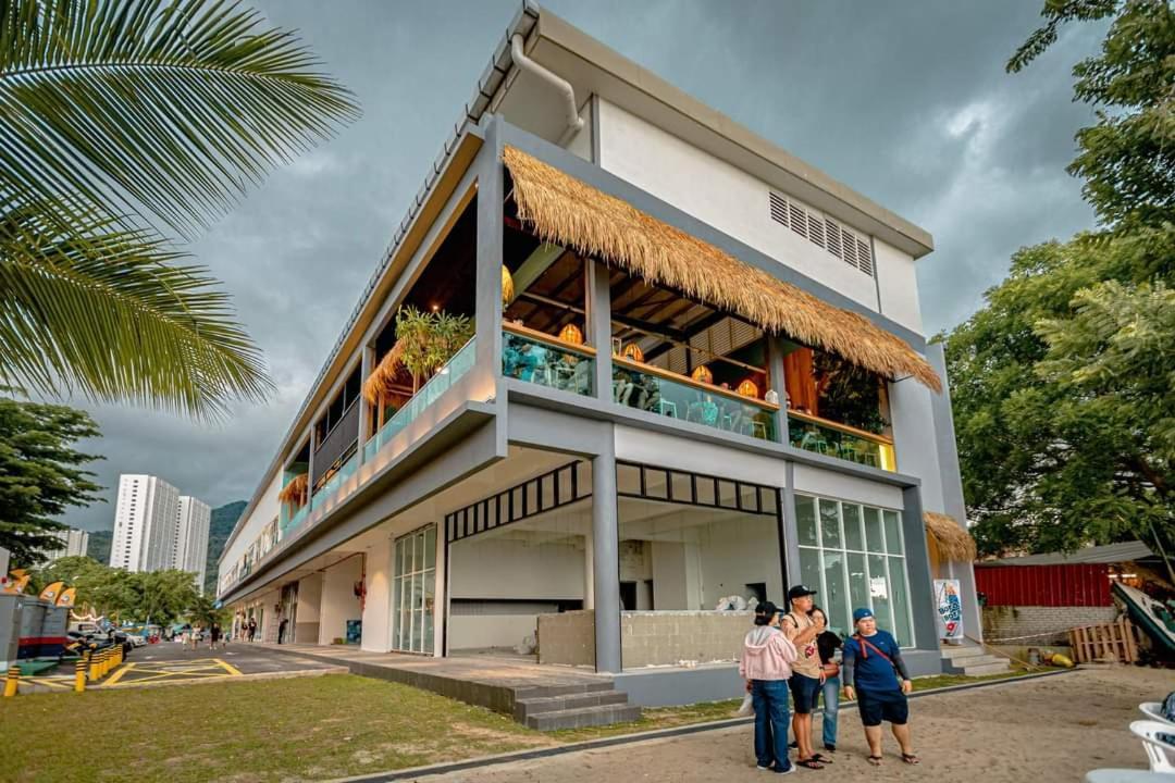 EXECUTIVES Pantai Seaview Batu Ferringhi 2704 - 2 Bedrooms Bagian luar foto